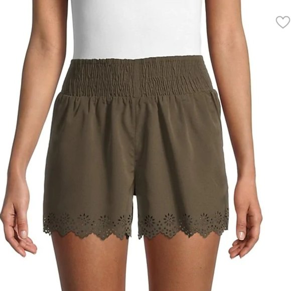 RD Style Pants - RD Style Laser-Cut Floral Pull-On Shorts Size L Olive Green